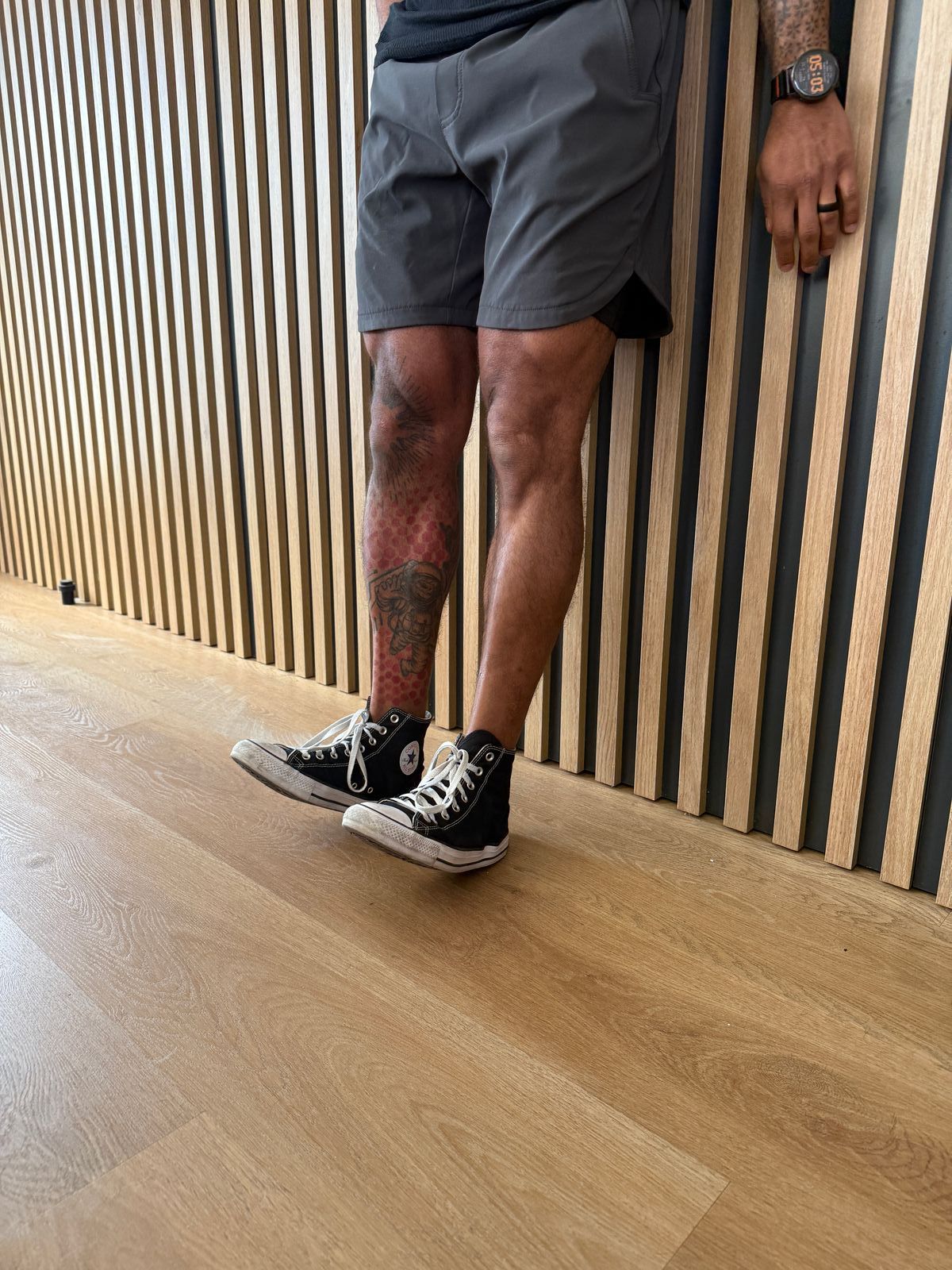 Toes-up shin raise against a wall